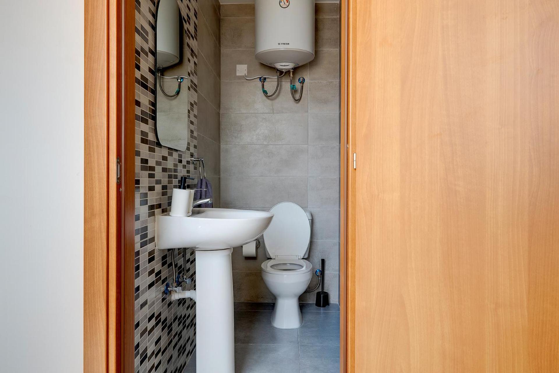 Stunning 2Br Holiday Penthouse In Central 斯利马 外观 照片